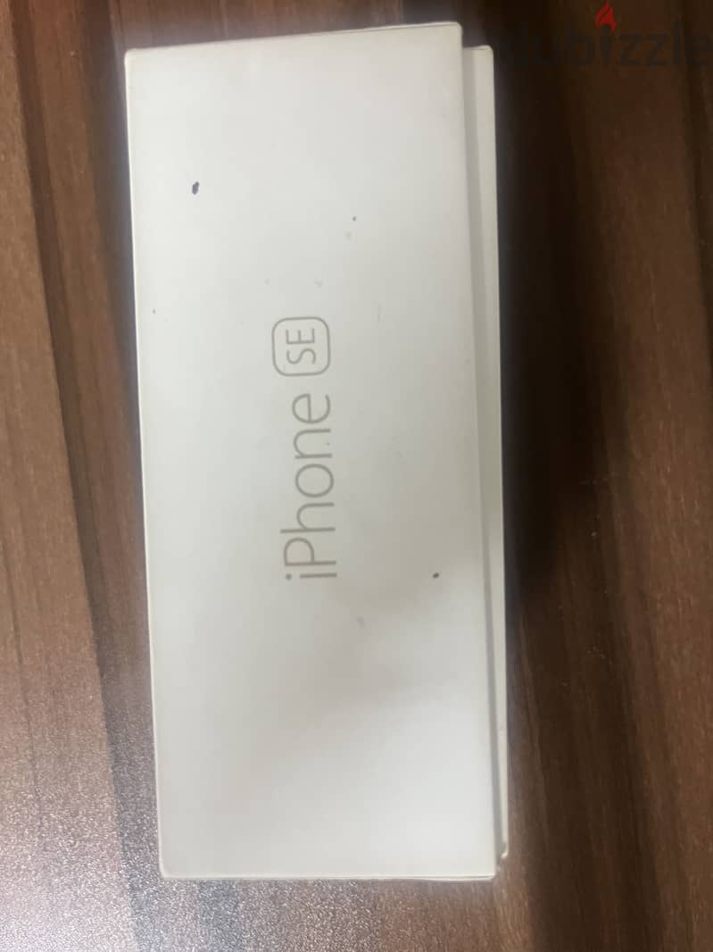 Apple - iPhone SE 5