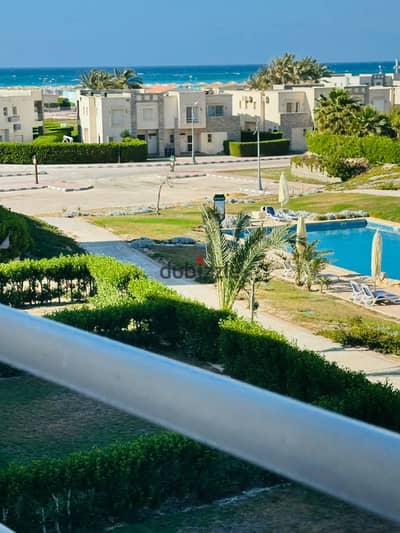  شاليه  فاخر إيجار بإطلالة مزدوجة | بحر وبول فيو | فرش مودرن وإقامة راقية ‍
