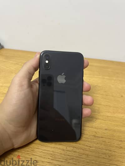 ايفون xs مفيهوش خدش