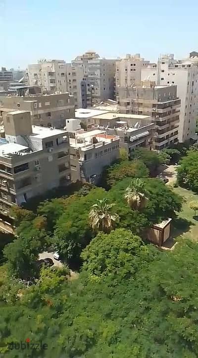 للايجار روف 150 م بموقع مميز - ارض الجولف - مصر الجديدة