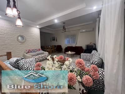 Villa for rent in Marina 4, 3 large bedrooms, reception area with 3 sofa beds, first row, sandy lake with swimming pool