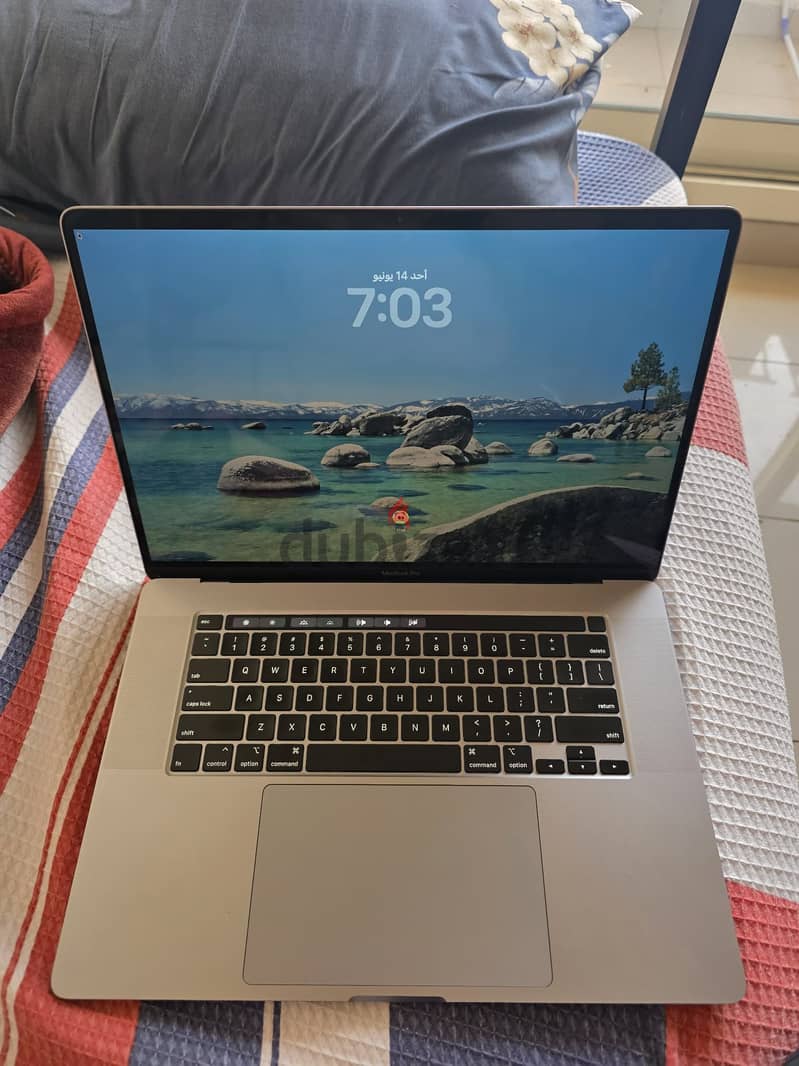 MacBook pro  1