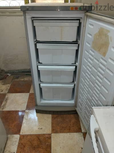فريزر الاسكا 4 درج