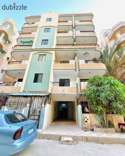 Apartment for sale in Alexandria, Al-Nakheel Beach, close to the sea and markets, residential and summer location at a bargain price of 580 thousand