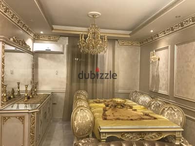 شقة فاخرة للبيع بالنرجس عمارات – 240 متر | تشطيب ألترا سوبر لوكس، شاملة التكييفات والمطبخ والسخانات، جاهزة للتسليم الفوري بموقع مميز بالقرب من جميع ال