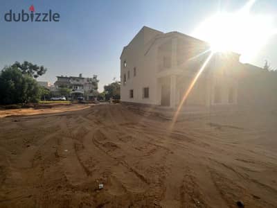 Villa for sale in Madinaty, a highly distinguished location