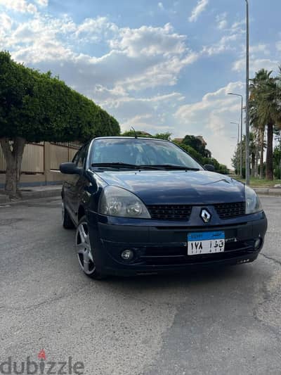 رينو كليو 2002