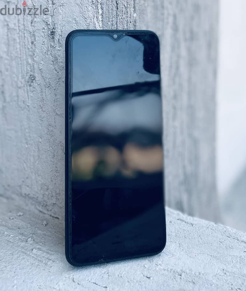 Realme C21 1