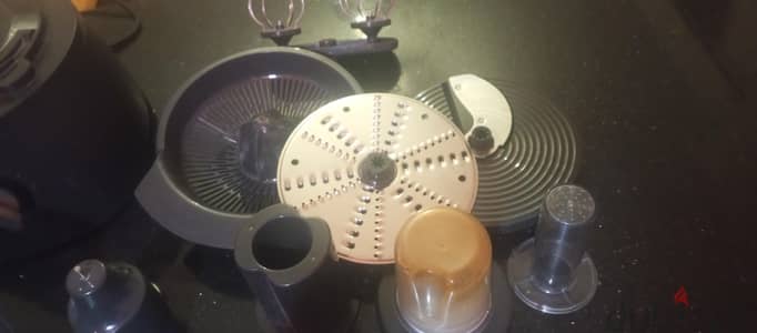 محضرة طعام كامله  من فيليبس