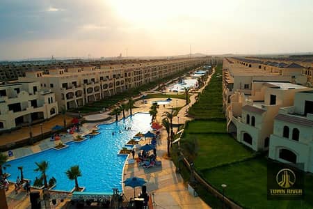 استمتع بالصيف طوال العام بسعر مميزفي العين السخنه شاليه للبيع بأفضل قريه بها جميع الخدمات قرية لاسيرينا بالم بيتش العين السحنه بها حمامات سباحه,,,,,,,