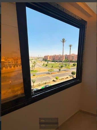 For Sale | Luxurious Penthouse with Open View in the Heart of Sheikh Zayed, District 13 – Neighborhood Two, one of the finest areas of Sheikh Zayed, with a direct view of the garden and in front of a compound