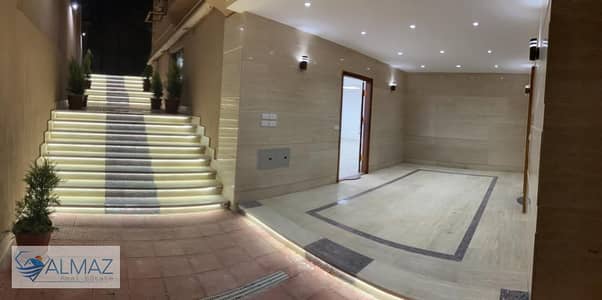 Unfurnished 200 sqm basement apartment with super deluxe finishing for administrative use only in Al Narges 2 Villas, Fifth Settlement, located near S