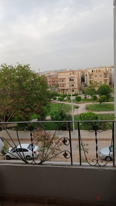 شقة للايجار مفروش بفلل الحى الاول بالتجمع  الخامس 5th Settlemen