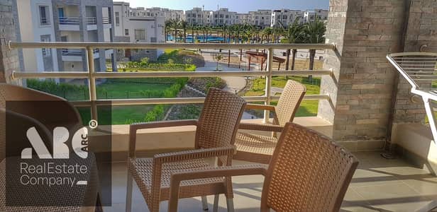 شاليه للإيجار في أمواج سيدي عبد الرحمن، 3 غرف نوم + 2 حمام، مباشر على حمام السباحة