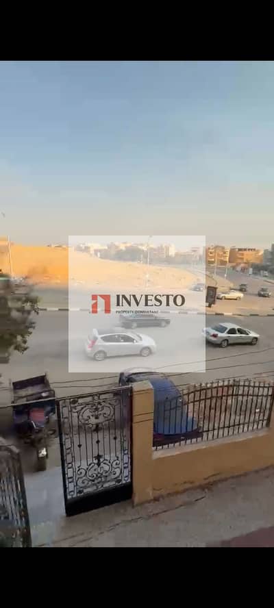 Apartment for sale in Obour City – 800 District 200 sqm – 1st floor 3 bedrooms + 2 bathrooms Master bedroom with dressing room & private bathroomPrime location for elegant living
