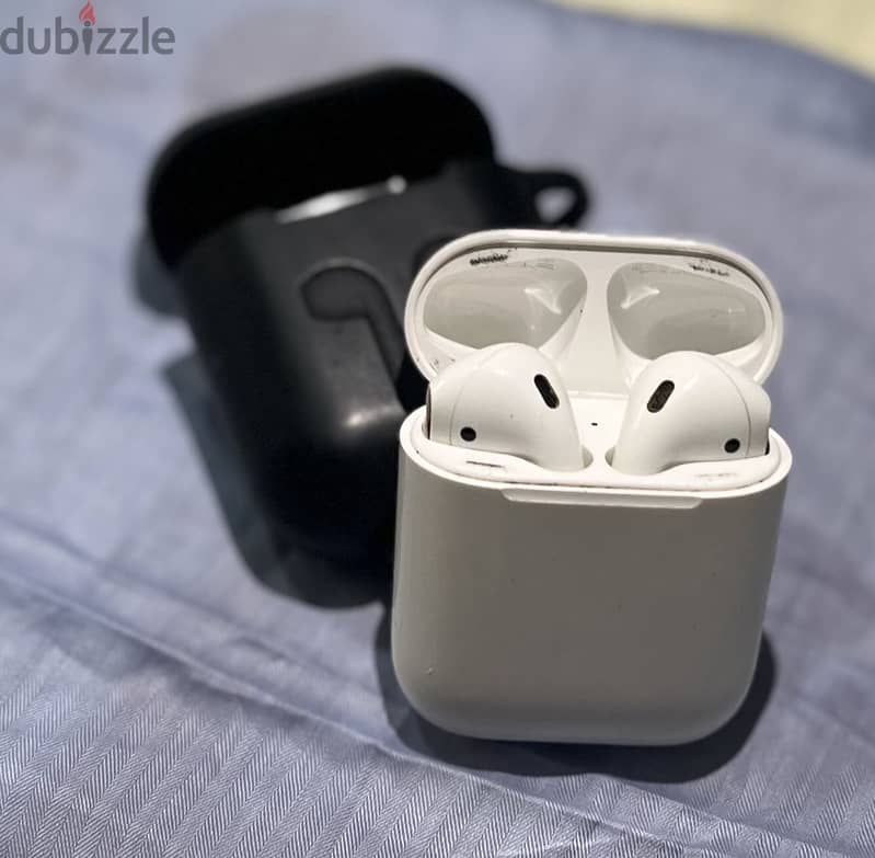 Original Apple AirPods 2nd Generation 5