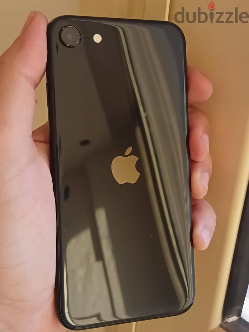 Apple - iPhone SE 1