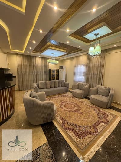 **شقة مفروشة للإيجار في هايد بارك القاهرة الجديدة | 160م، غرفتان، 3 حمامات، إطلالة جاردن، موقع مميز داخل الكمبوند**.