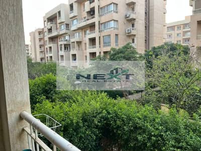 For sale in Madinaty, cash at a bargain price: a 165 sq m apartment, top model, 3 bedrooms in B11, first floor, wide garden view, sea view, Talaat Mos