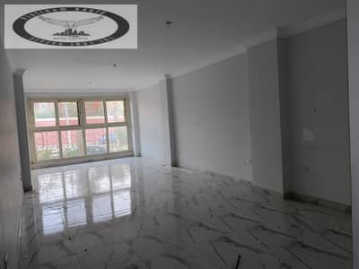 Apartment for rent in Al Nakheel Compound, First Settlement, opposite the school complex. Super Lux finishing. Apartment for rent in Al Nakheel Compound, First Settlement, opposite the school complex. Super Lux finishing.