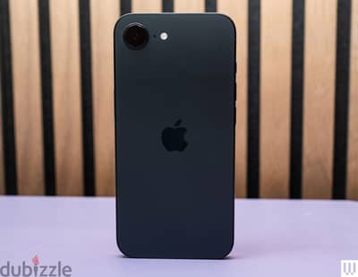 Apple - iPhone 16e