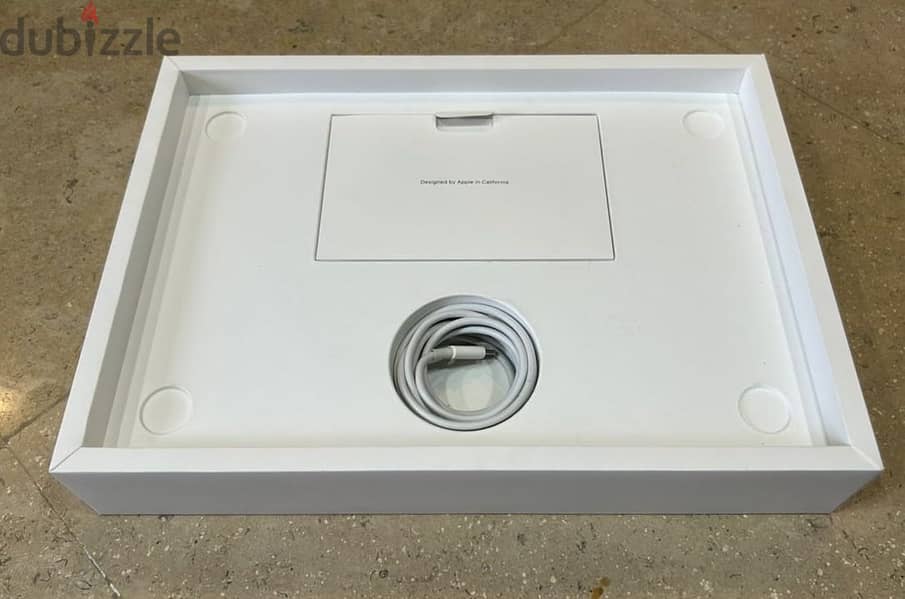 MacBook Pro M2 2