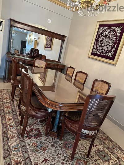 سفرة برخام و نحاس