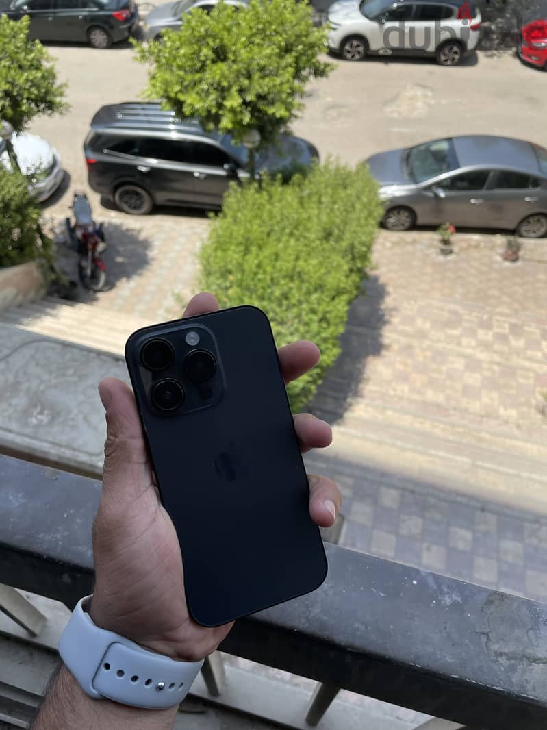 Apple - iPhone 14 Pro 2