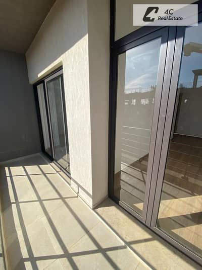 لسرعه البيع – شقه 3غرف تشطيب كامل بالتكيفات والمطبخ  – ريسيل -فوري–Fifth Square – Al Marasem-تقسيمه مميزة- -جاهزة للمعاينه و السكن