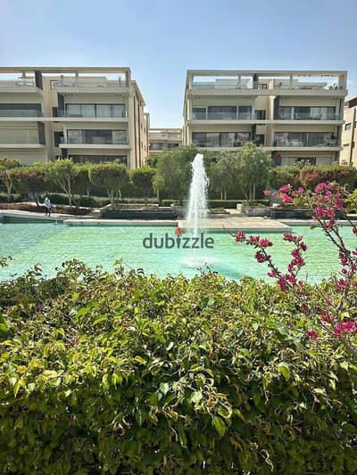 شقه 2 غرفه  بجاردن ريسيل للبيع  بالتقسيط علي 2032  فيو لاند اسكيب & بحري للبيع في ليك فيو ريزيدنيس  2  في التجمع الخامس