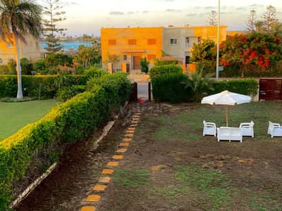 فلا للايجار مارينا 4الساحل الشمالي تاني صف بحيره
