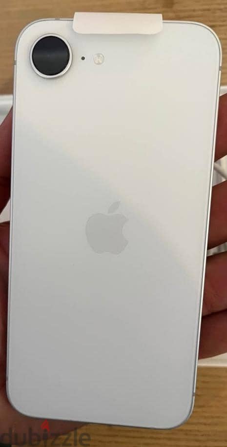 Apple - iPhone 16e 2