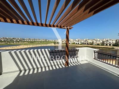 لقطة مميزة في سوليرنو مراسي | فيلا مستقلة Direct Canal View