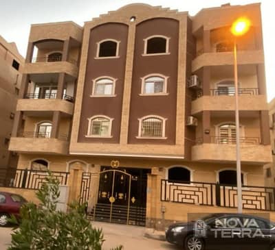 Apartment for sale in the 16th district, Sheikh Zayed, elevated ground floor