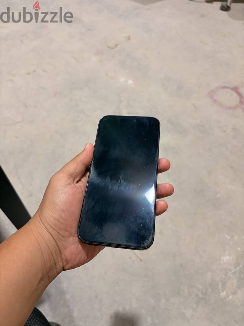 iPhone 16 plus 1