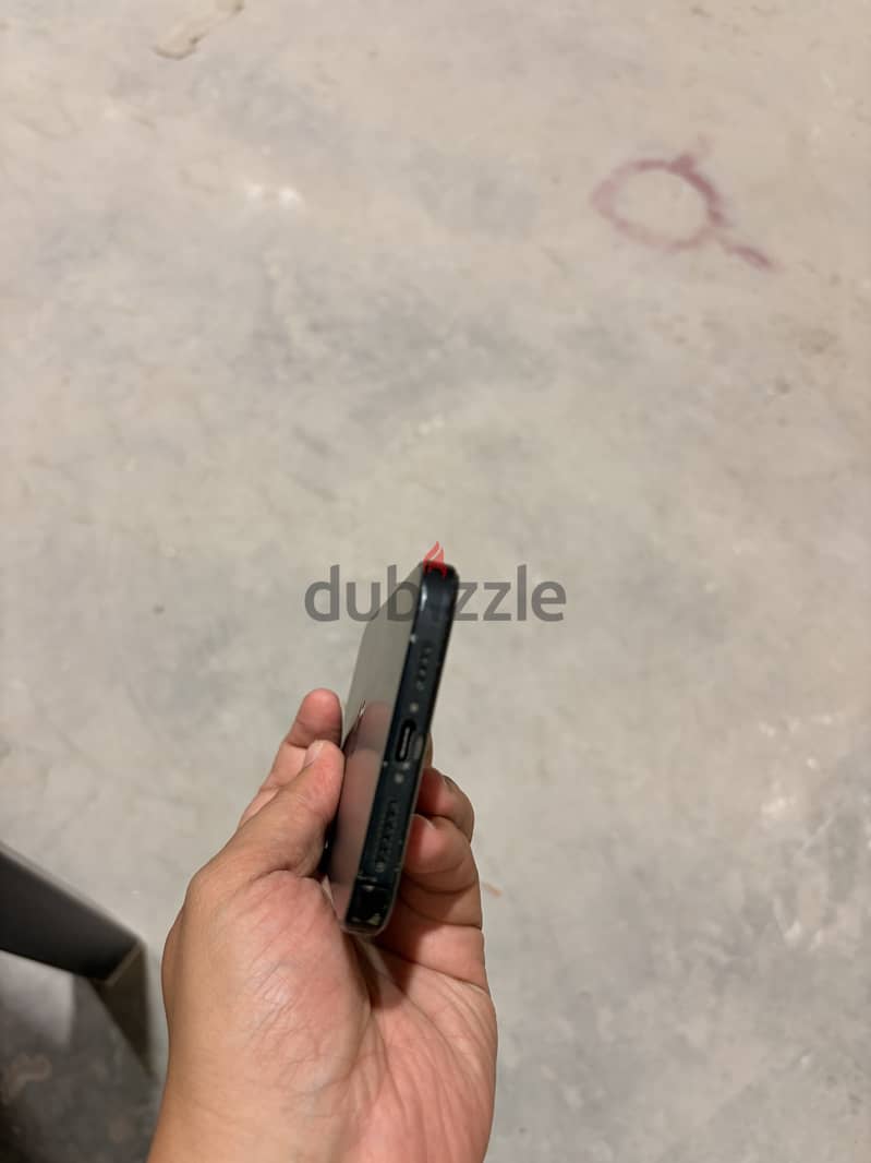 iPhone 16 plus 2