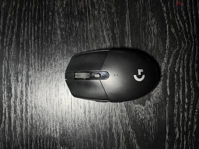 Logitech g305