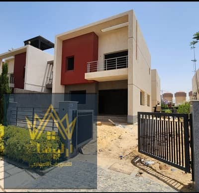 Four-bedroom villa for sale model i in Madinaty without finishing Townhouse