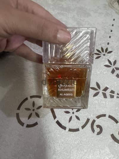 برفان حريمي أمارتي ١٠٠ملي خمرتي باقي ٥زجاجه فقط