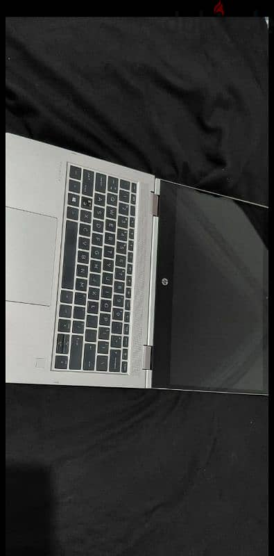 لاب توب hp  تاتش  قابلي للطي
