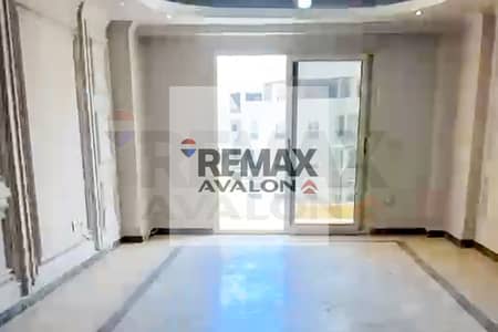 Apartment for Rent in Smouha (Main Fouzi Moaz Street)