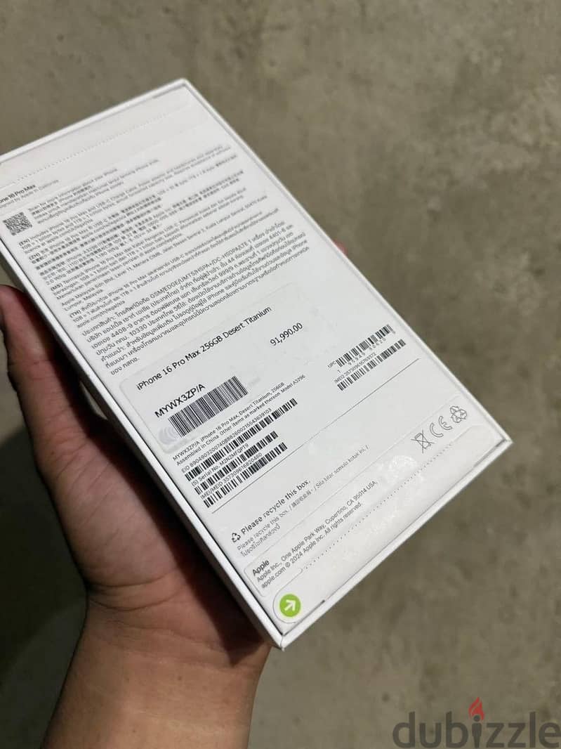 Apple - iPhone 16 Pro 1