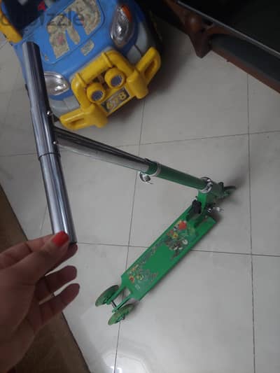 عجله أطفال واسكوترات للبيع