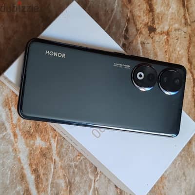 Honor 90
