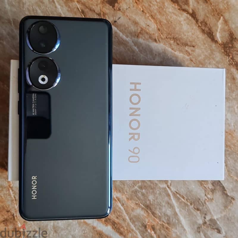 Honor 90 1