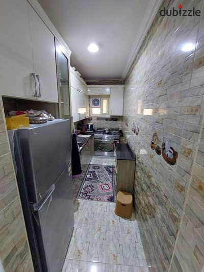 Apartment in Gardenia Heights, the assembly has a high finish in a distinctive location.