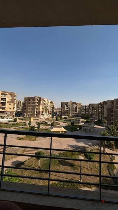 للبيع شقه في كومبوند دار مصر الاندلس القاهره الجديده مرحله اولي 29عماره مساحه 140م تشطيب الترا سوبر لوكس بفيو وايد جاردن مباشره علي التسعين الجنوبي