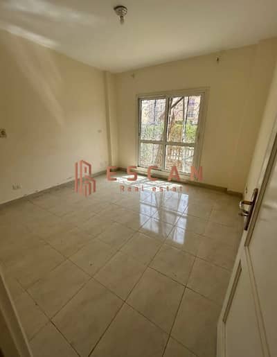 Apartment for sale in Al Rehab, ground floor with private garden, prime location near services Apartment for sale in Al Rehab, ground floor with private garden, prime location near services