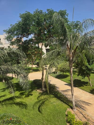 247 meters for sale, prime location next to the mosque and direct access to services in the best phase of Madinaty, B8