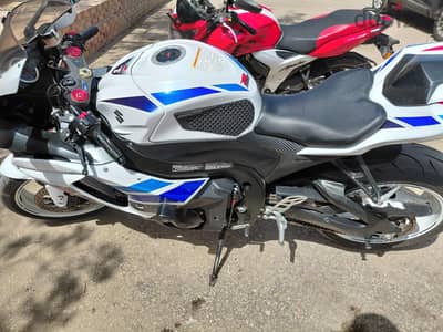 suzuki gsxr